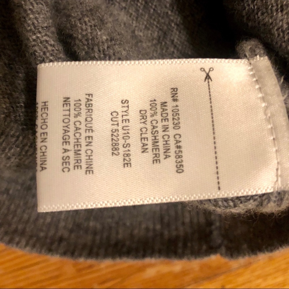 Equipment Cashmere Striped Sweater Size Medium - Picture 3 of 3